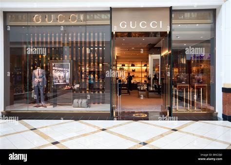 gucci cafe the mall|tysons corner mall gucci store.